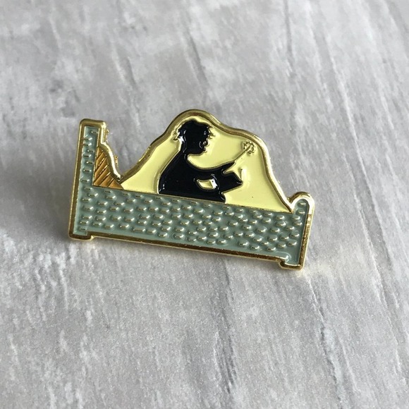 Harry Potter LUMOS Spell Collect Enamel Pin LAST ONE! 820 - Picture 3 of 7